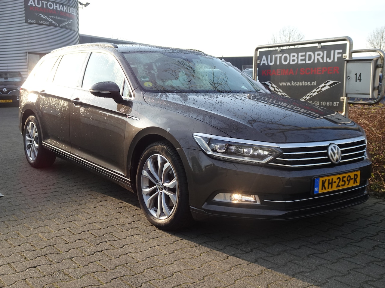 Volkswagen Passat Variant - 2.0 TDI Business Edition R 2.0 TDI Business Edition R - AutoWereld.nl