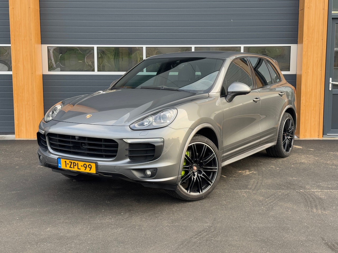 Porsche Cayenne - 3.0 S E-Hybrid|Akra|ACC|St.verkoeling|Carbon - AutoWereld.nl