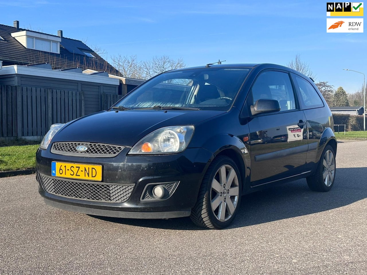 Ford Fiesta - 1.3-8V Futura Airco*03-09-2025 APK*LM velgen*NAP* - AutoWereld.nl