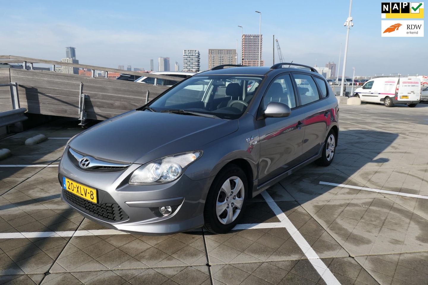 Hyundai i30 CW - 1.4i i-Drive Cool Apk/Airco/Nap/Boekjes/Cd/Usb/Trekhaak - AutoWereld.nl