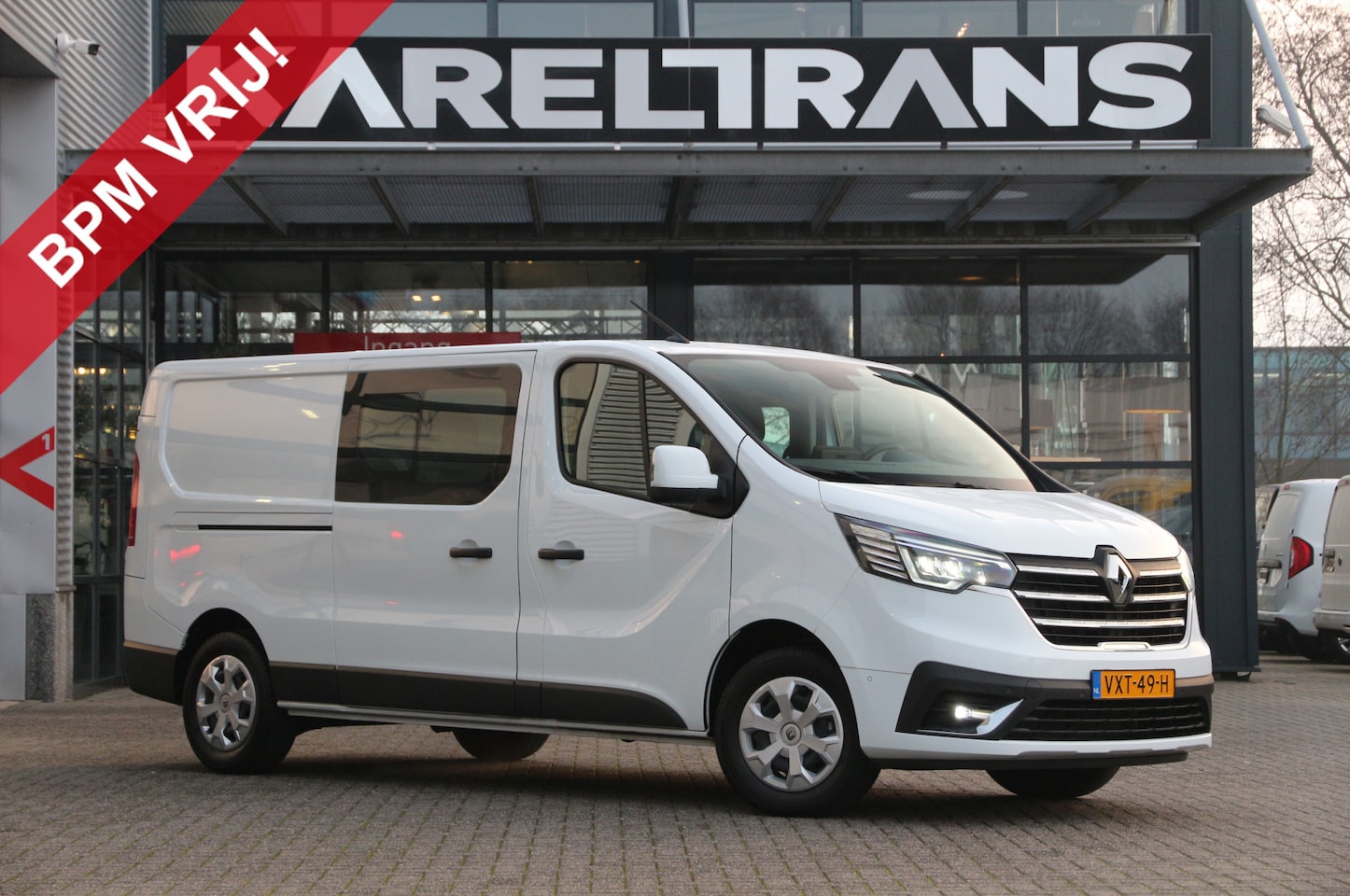 Renault Trafic - 2.0 DCI 150 | Aut. | DC | 2x Schuifdeur | Navi | Camera | Cruise.. - AutoWereld.nl