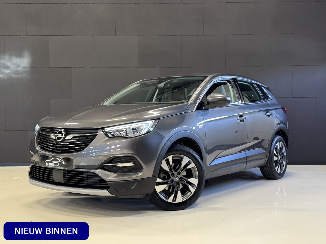 Opel Grandland X - 1.2 Turbo Online Edition Automaat | Navi | Carplay | Clima | Cruise | 18'' LMV | Distribut - AutoWereld.nl