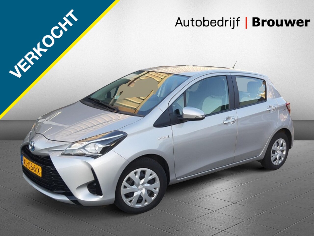 Toyota Yaris - 1.5 Hybrid Active Airco/Cruise-control/Camera/Navigatie - AutoWereld.nl