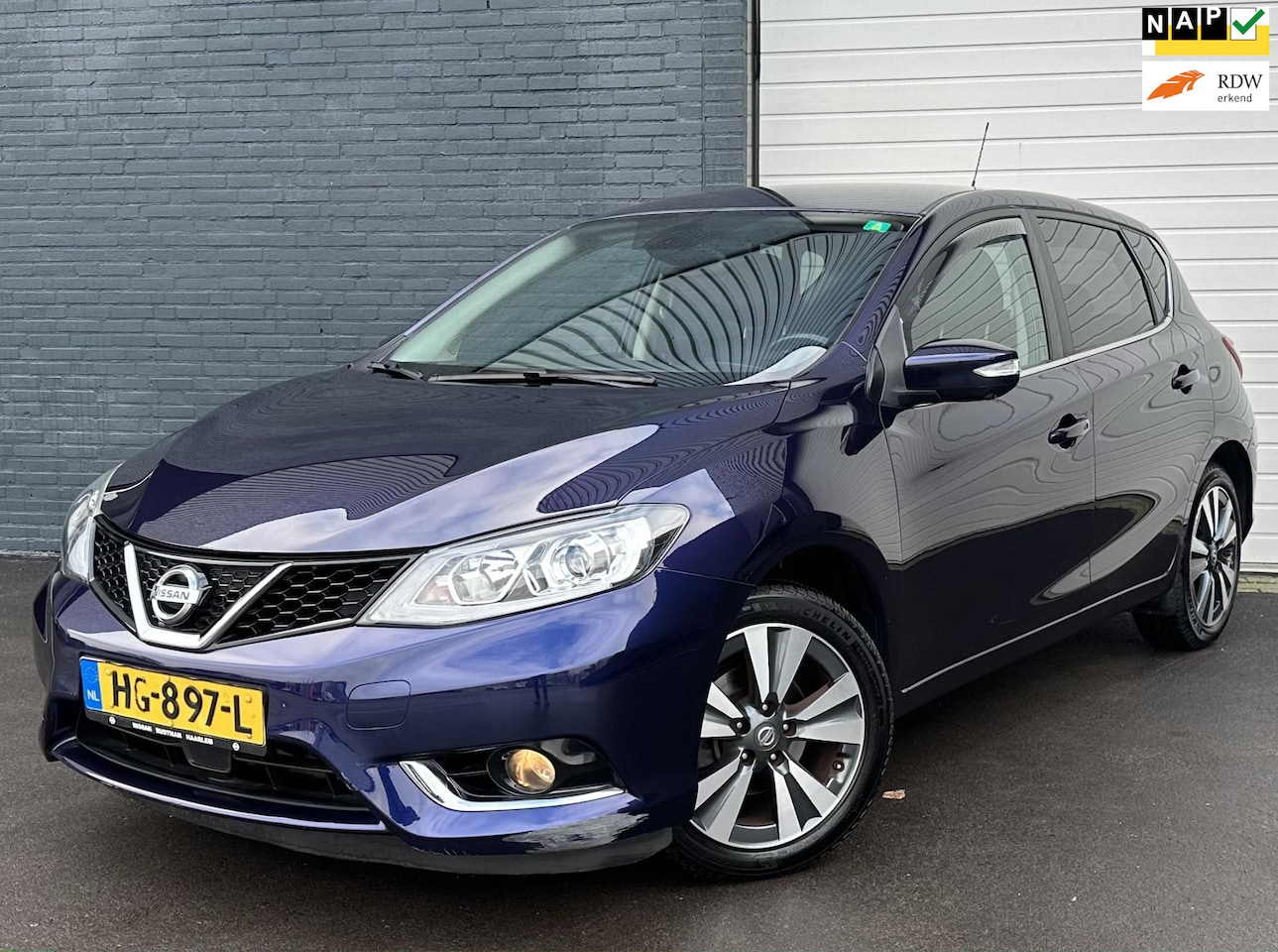 Nissan Pulsar - 1.2 DIG-T Tekna AUTO/LEDER/LMV/NAP/CAMERA - AutoWereld.nl