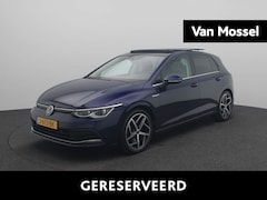 Volkswagen Golf - 1.5 eTSI Style | Schuifdak | Sfeerverlichting | Memory Seat | Trekhaak | Stoelverwarming |