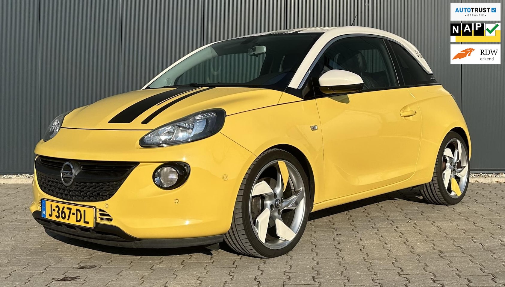 Opel ADAM - 1.0 Turbo Rocks Airco Cruise Navi Stoelverwarming - AutoWereld.nl