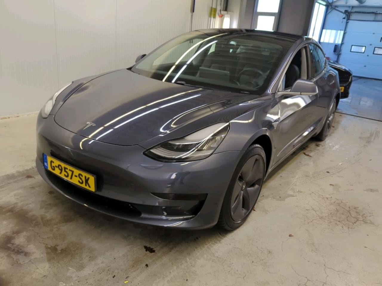 Tesla Model 3 - Standard RWD Plus [ AUTOPILOT+60 kWh+PREMIUM AUDIO ] - AutoWereld.nl