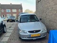 Hyundai Accent - 1.3i LS