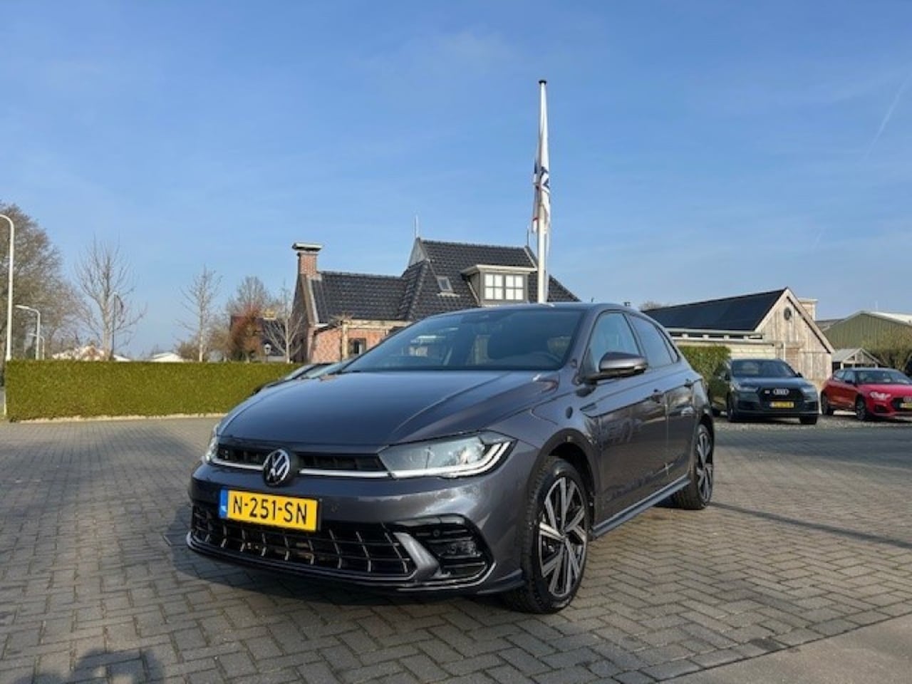 Volkswagen Polo - 1.0 TSI 3 keer R-Line - AutoWereld.nl