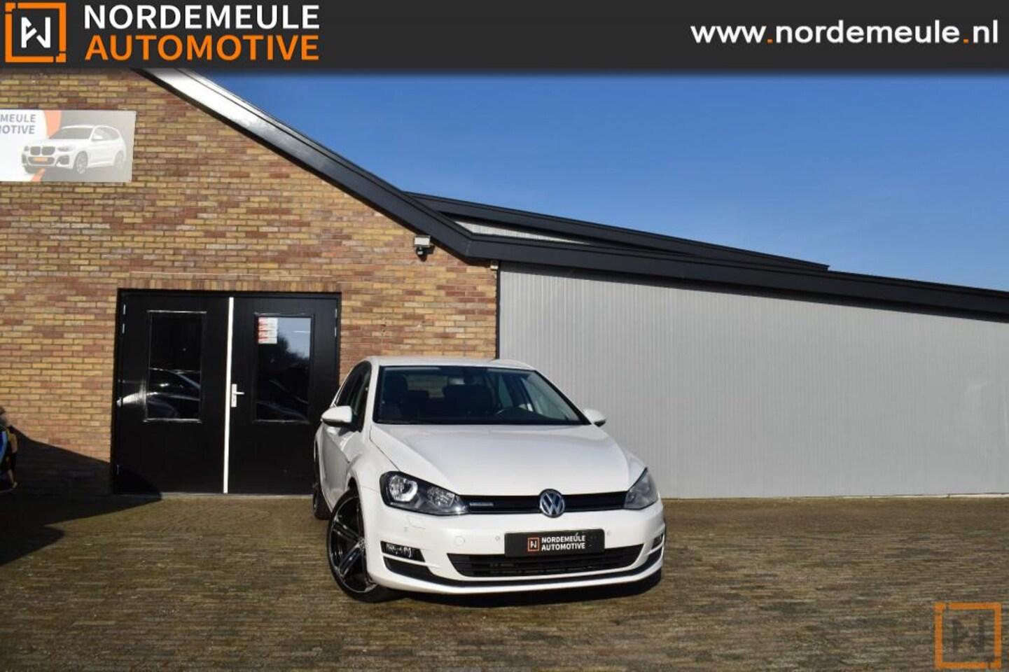 Volkswagen Golf - 1.6 TDI Highline BlueMotion 1.6 TDI HIGHLINE BlueMotion, Leder, Navi, Cruise - AutoWereld.nl