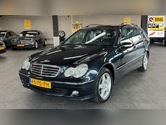 Mercedes-Benz C-klasse Combi - 200 CDI Avantgarde navigatie clima cruise controle lm-velgen elektrische pakket trekhaak d