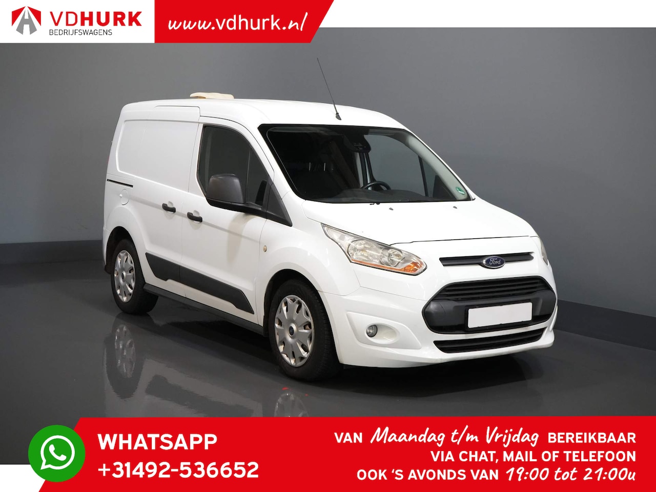 Ford Transit Connect - 1.6 TDCI Riem V.V/ 3Pers./ PDC/ Cruise/ Trekhaak/ Airco - AutoWereld.nl