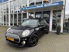 MINI Cooper - 1.5 Cooper Chili I Navigatie I Panoramadak I Leer I Climate cont