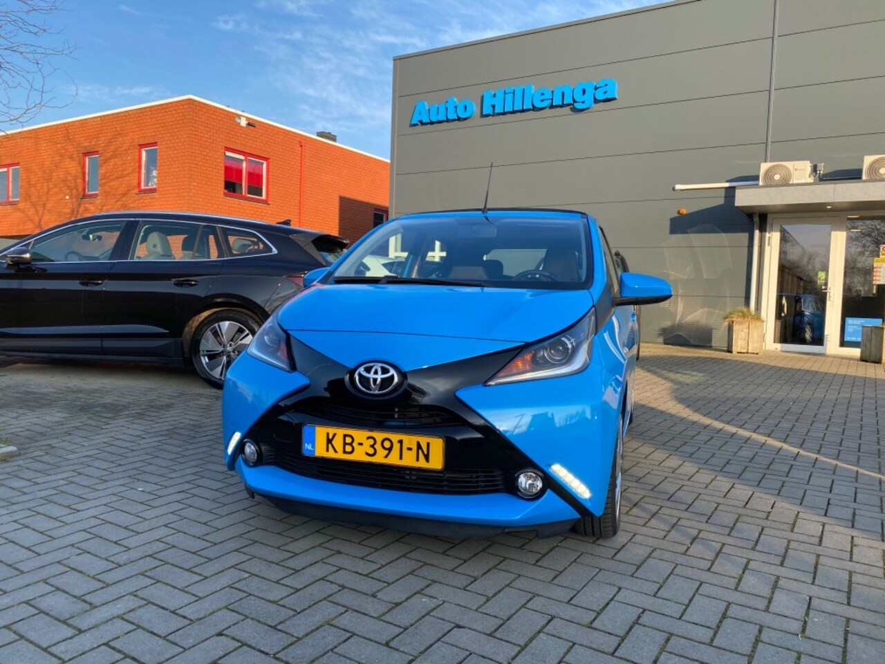 Toyota Aygo - 1.0 VVT-i x-wave 1.0 VVT-I X-WAVE - AutoWereld.nl