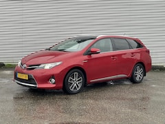 Toyota Auris Touring Sports - 1.8 Hybrid Lease