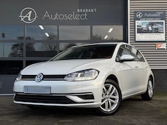 Volkswagen Golf - 1.0 TSI Comfortline Clima LED PDC LMV