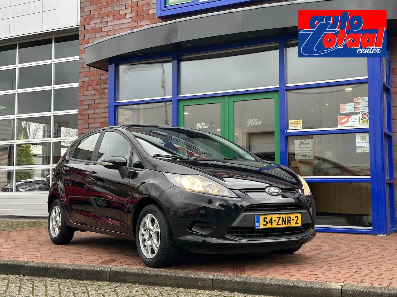 Ford Fiesta - 1.25 Champion Rijklaar prijs! - AutoWereld.nl