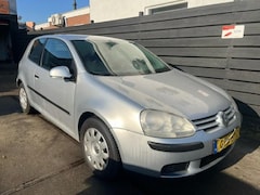 Volkswagen Golf - 1.4 Trendline NAP/RIJDT EN SCHAKELT PRIMA/NIEUWE APK