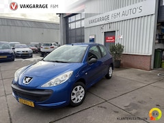 Peugeot 206 - 1.1 XR