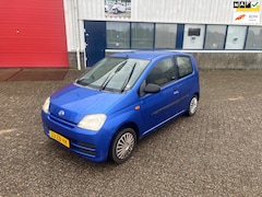 Daihatsu Cuore - 1.0-12V 100th Anniversary((( nieuwe koppeling)))