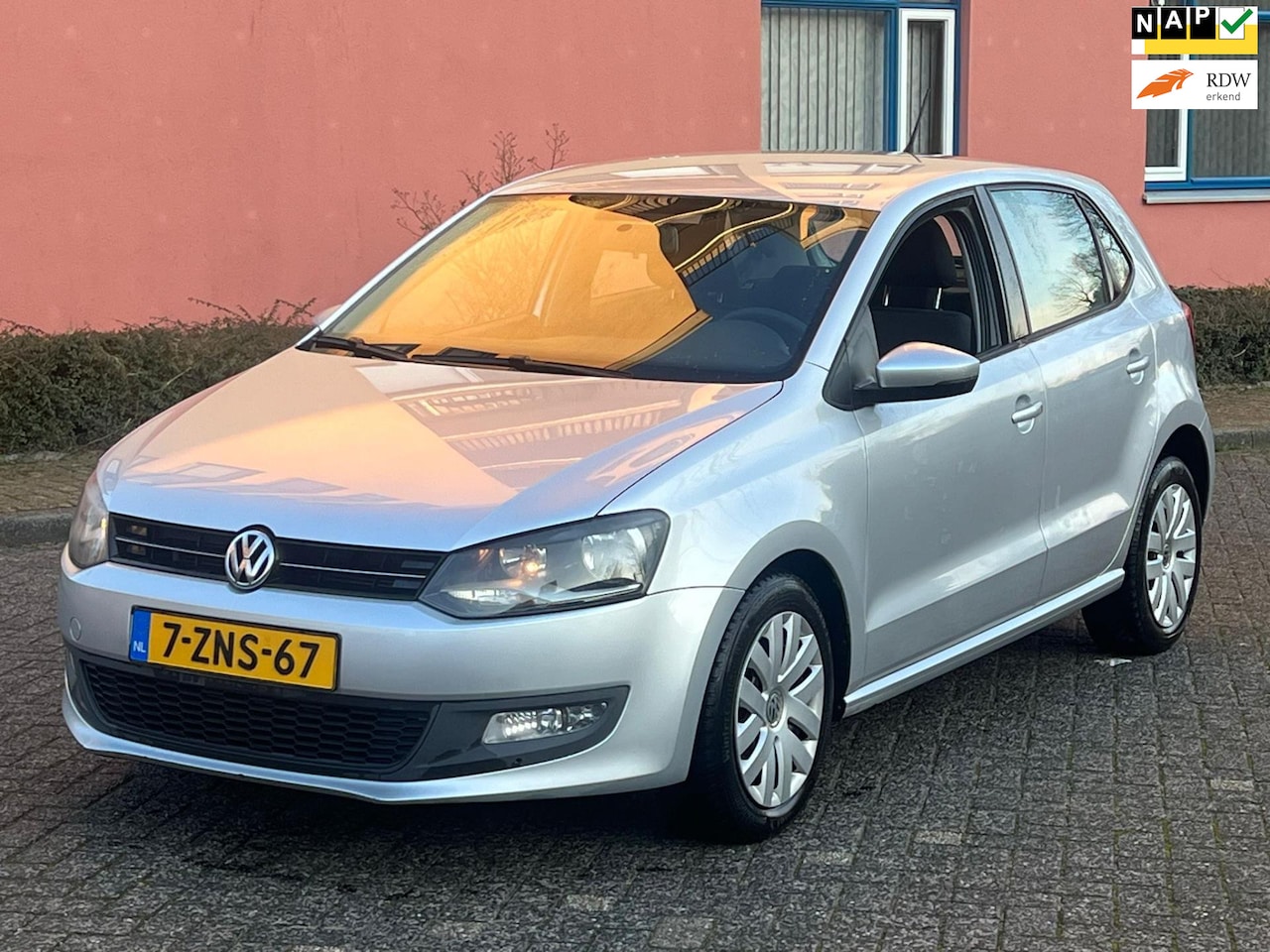 Volkswagen Polo - 1.2 TSI Highline Edition 1.2 TSI Highline Edition - AutoWereld.nl