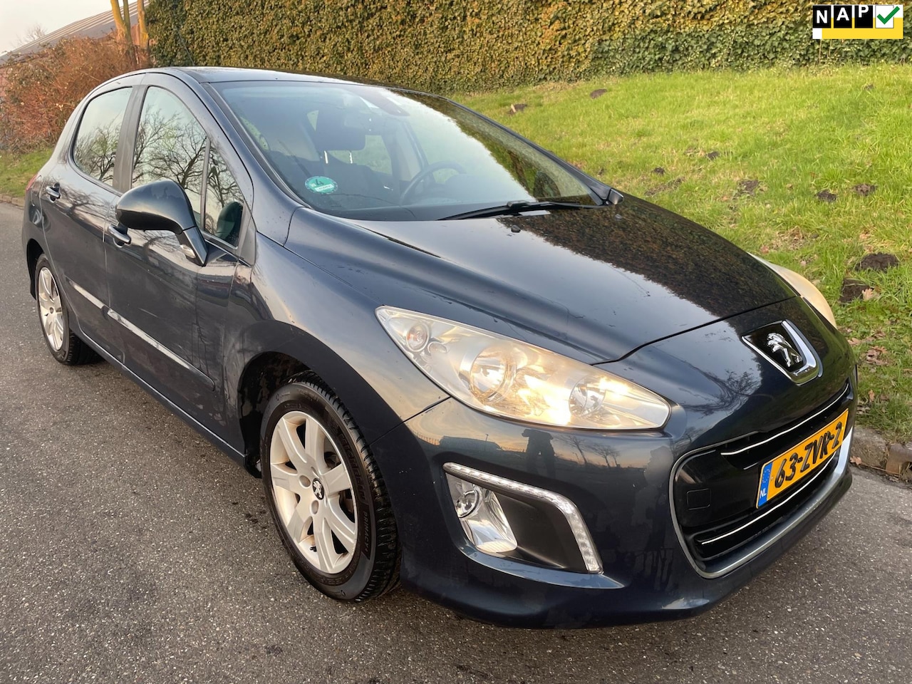 Peugeot 308 SW - 1.6 VTi Blue Lease Executive - Clima - Cruise - LMV - AutoWereld.nl