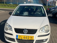 Volkswagen Polo - 1.2-12V Trendline