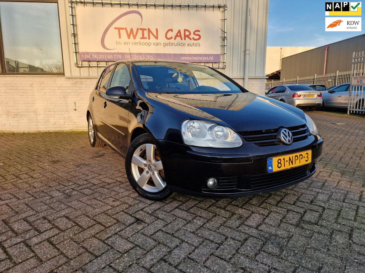 Volkswagen Golf - 1.4 TSI Trendline Aut Airco 5Drs - AutoWereld.nl