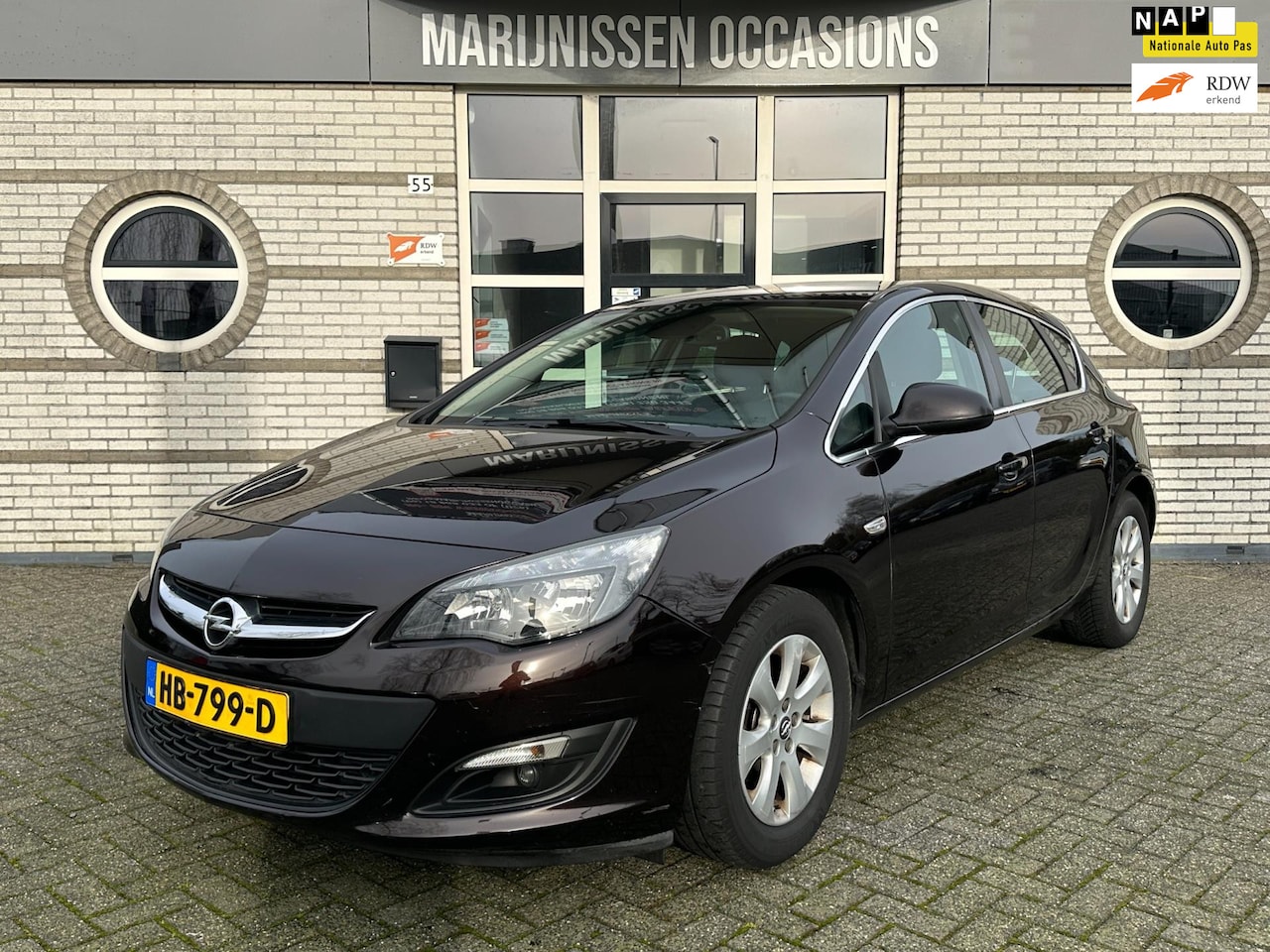 Opel Astra - 1.4 Turbo Blitz |Navi,Cruise,PDC| - AutoWereld.nl