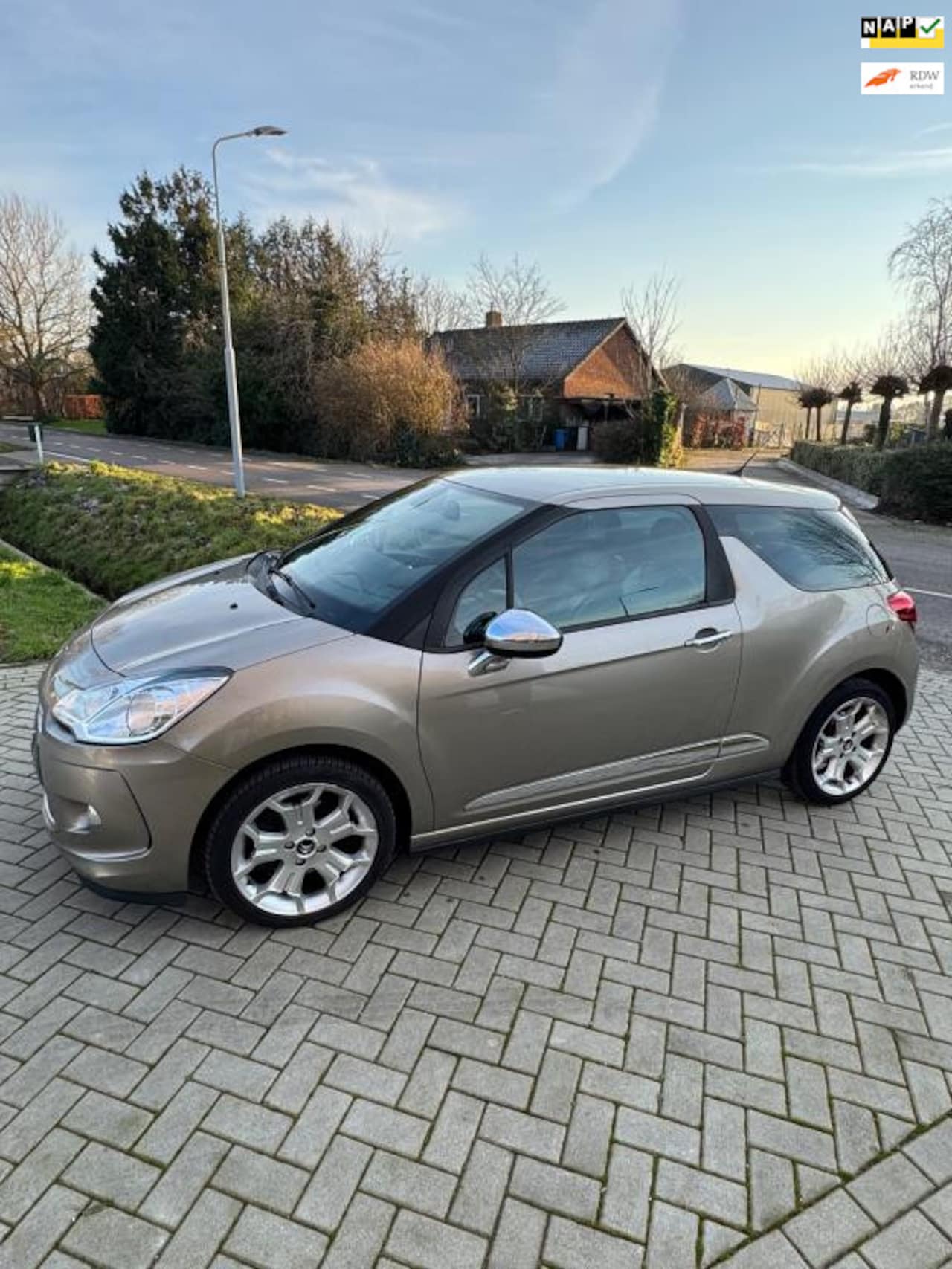 Citroën DS3 - 1.6 VTi So Chic |Automaat|APK 03-02-2026|Navi| - AutoWereld.nl