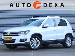 Volkswagen Tiguan - 1.4 TSI Sport&Style *Panodak*Navigatie*Parkeersens