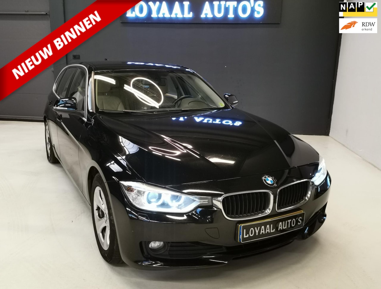 BMW 3-serie Touring - 320d EfficientDynamics Edition High Executive Upgr | NAVI | BI-XENON | AIRCO | CRUISE | PD - AutoWereld.nl