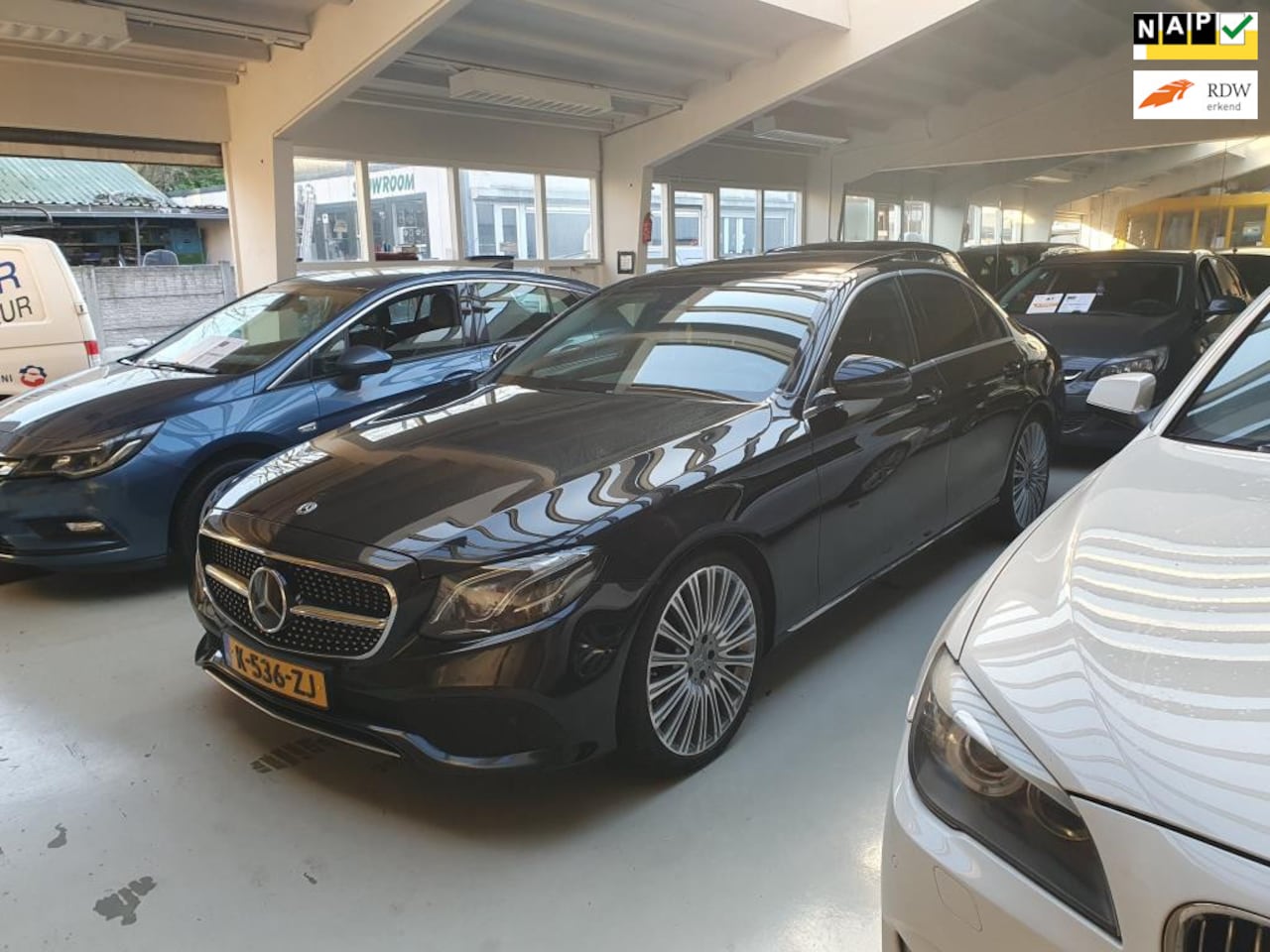 Mercedes-Benz E-klasse - 350 d Premium Plus Inruil Mogelijk - AutoWereld.nl