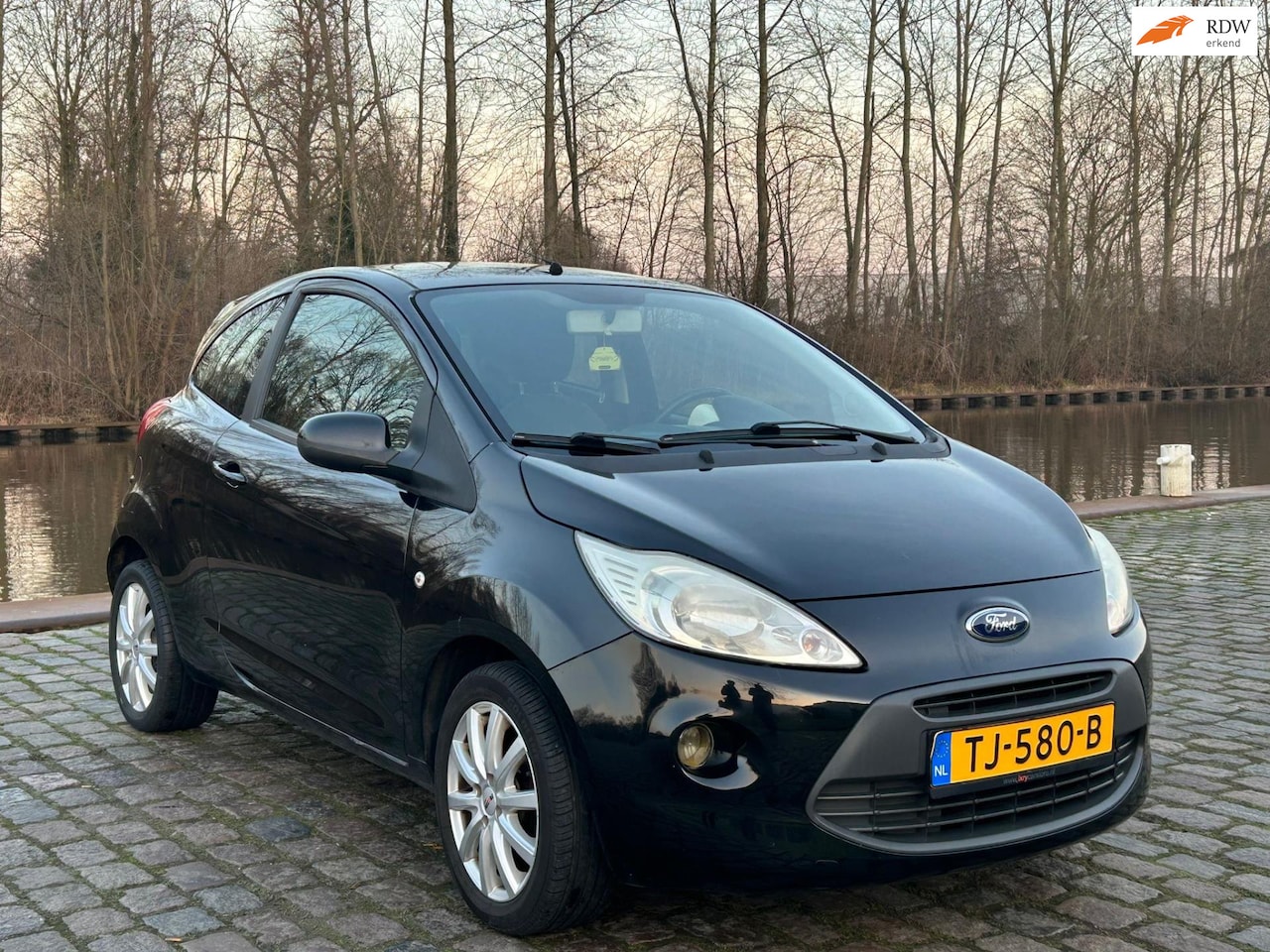 Ford Ka - 1.2 Trend 1e eigenaar airco elektrische ramen cv op afs - AutoWereld.nl