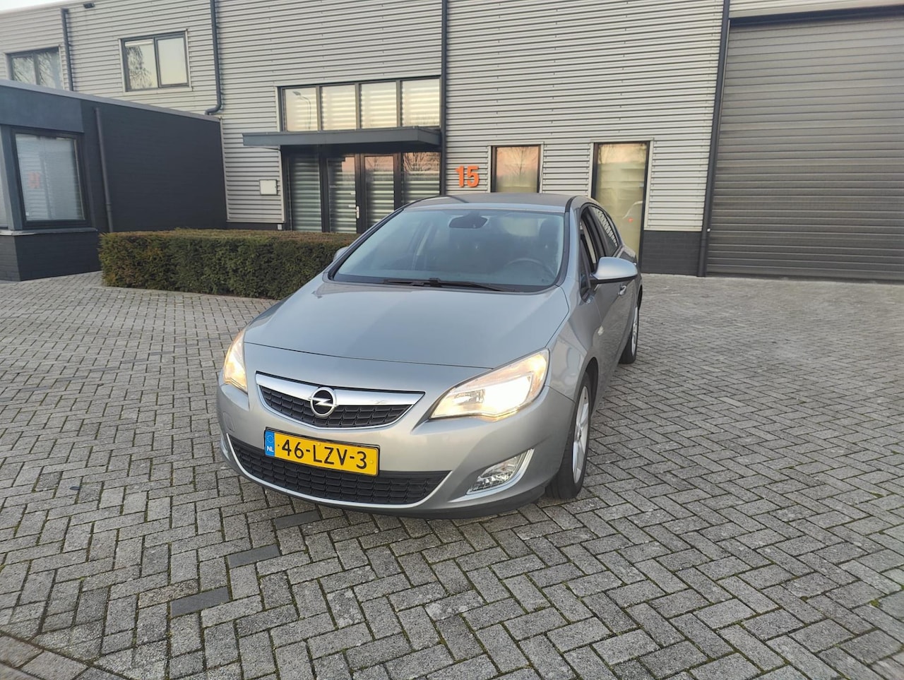 Opel Astra - 1.6 Edition BJ 2010 - AutoWereld.nl