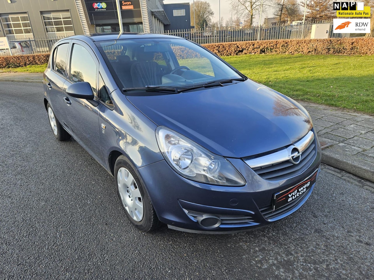 Opel Corsa - 1.4-16V '111' Edition 5 deurs - AutoWereld.nl