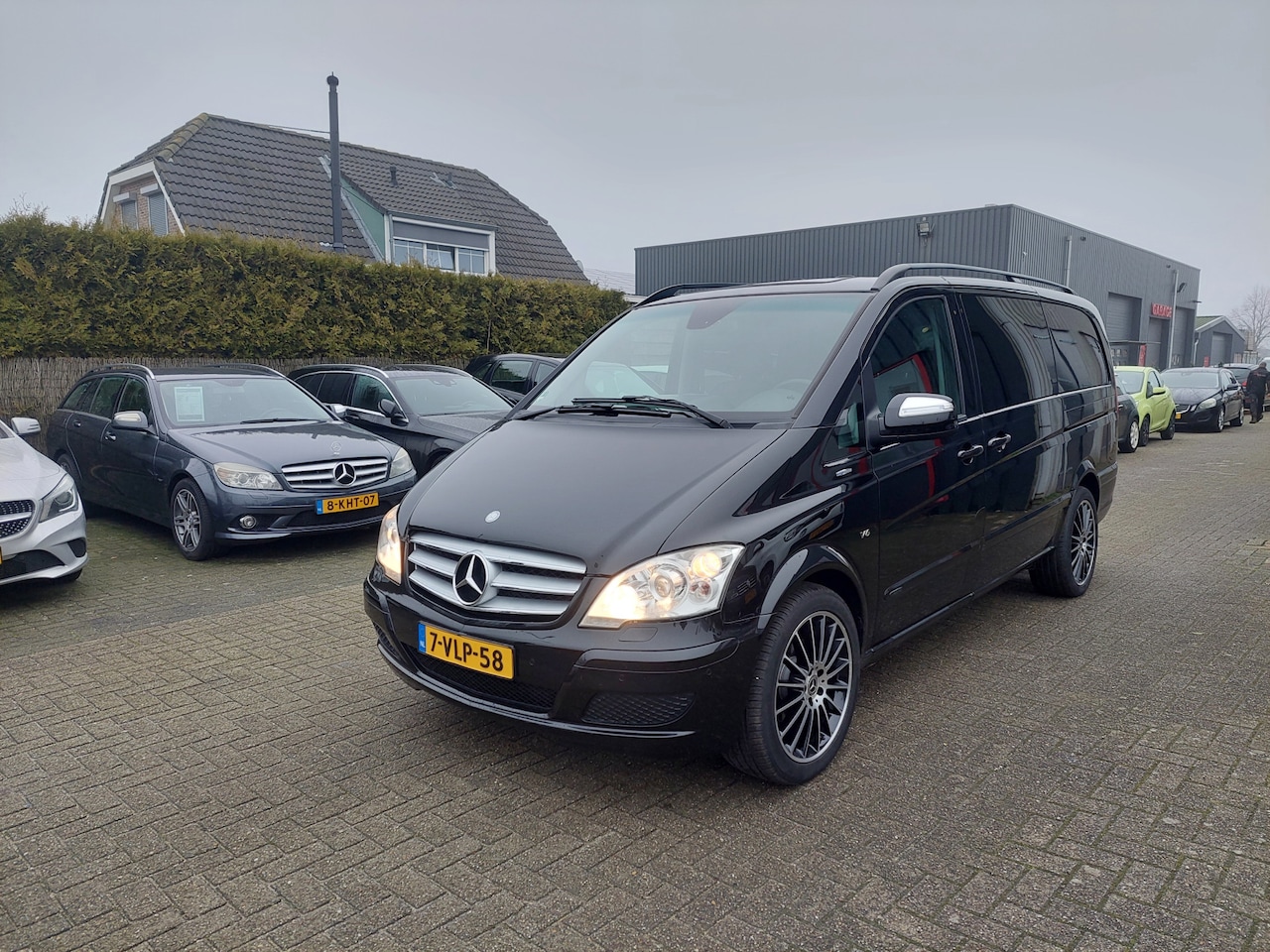 Mercedes-Benz Viano - 3.0 CDI Ambiente Edition DC Lang 3.0 CDI Ambiente Edition DC Lang - AutoWereld.nl