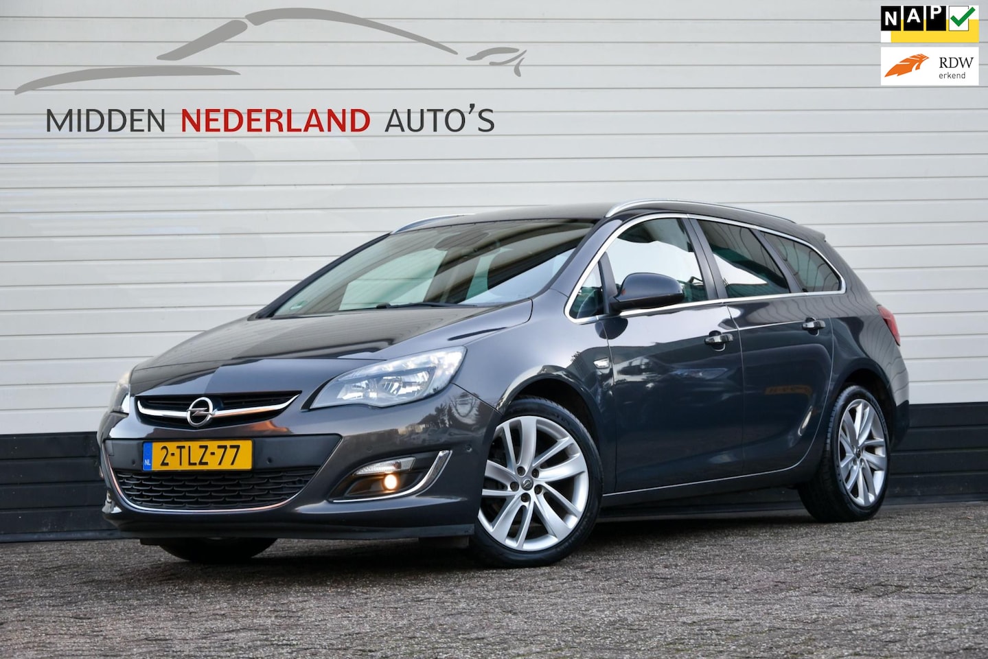 Opel Astra Sports Tourer - 1.4 Turbo Cosmo * NIEUWE APK KEURING * ACHTERUIT RIJ CAMERA * - AutoWereld.nl