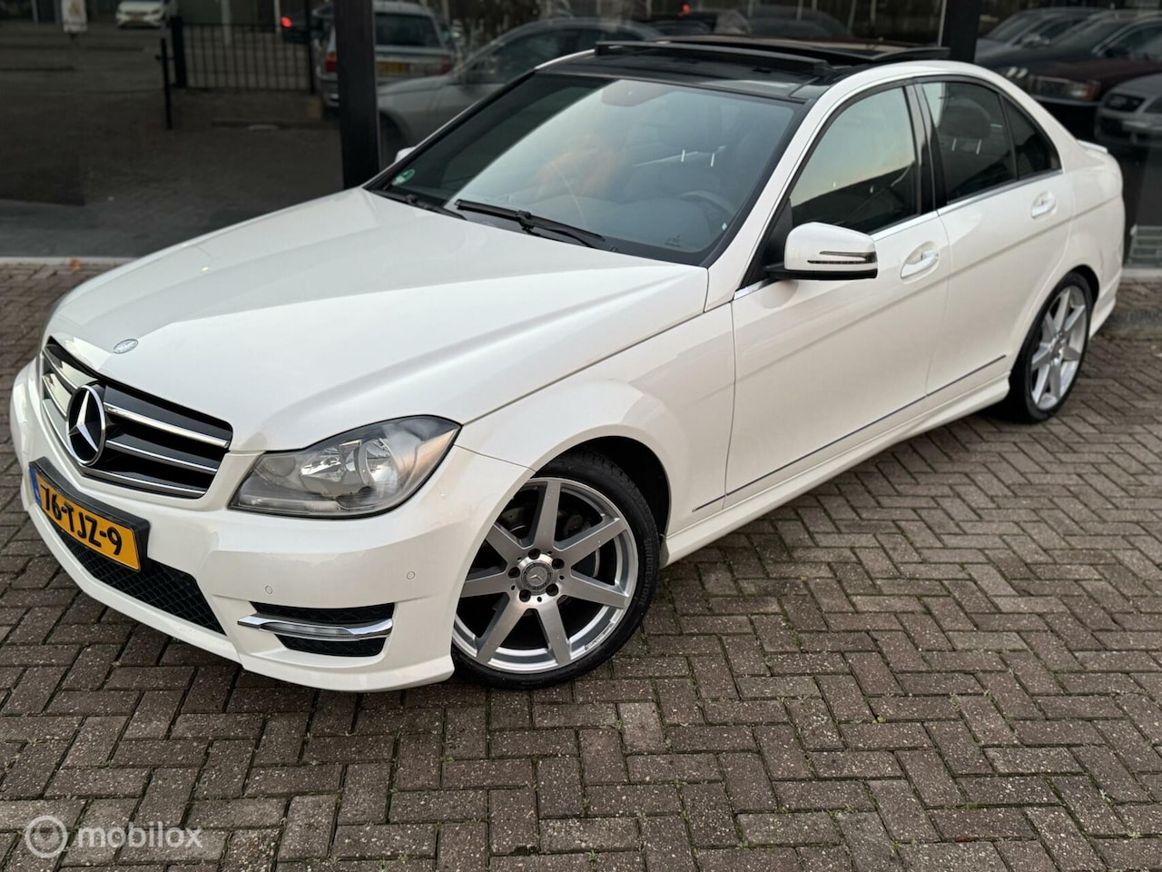 Mercedes-Benz C-klasse - 180 Avantgarde PANO AUT AMG - AutoWereld.nl