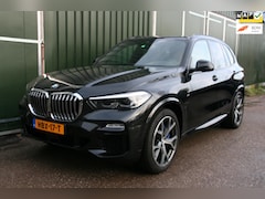 BMW X5 - XDrive45e High Executive M-SPORT, PANORAMADAK SKY LOUNGE, LEER, CAMERA, 21 INCH, NAVIGATIE