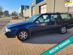 Volvo V70 - 2.5 D Comfort