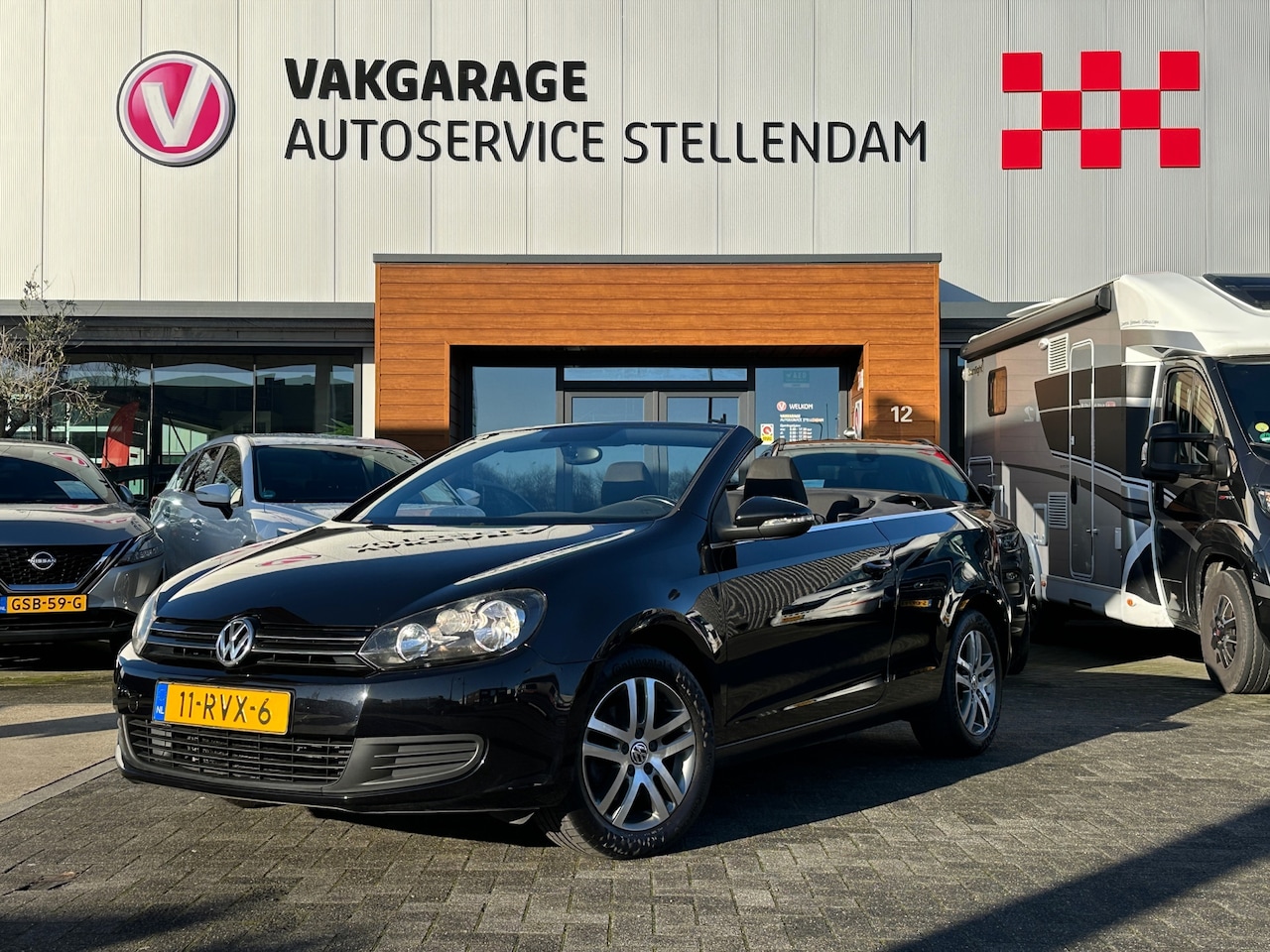 Volkswagen Golf Cabriolet - 1.2 TSI BlueMotion|Climate/Cruise Control|Navigatie|Bluetooth - AutoWereld.nl