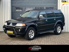 Mitsubishi Pajero Sport - 3.0 V6 Intense 4x4 / AUTOMAAT / LEER