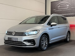 Volkswagen Touran - 2.0 TDI R-Line 7p ACC, LED, Lederen, Parkeersensoren, Achteruitrijcamera, Elek Stoel, Stoe