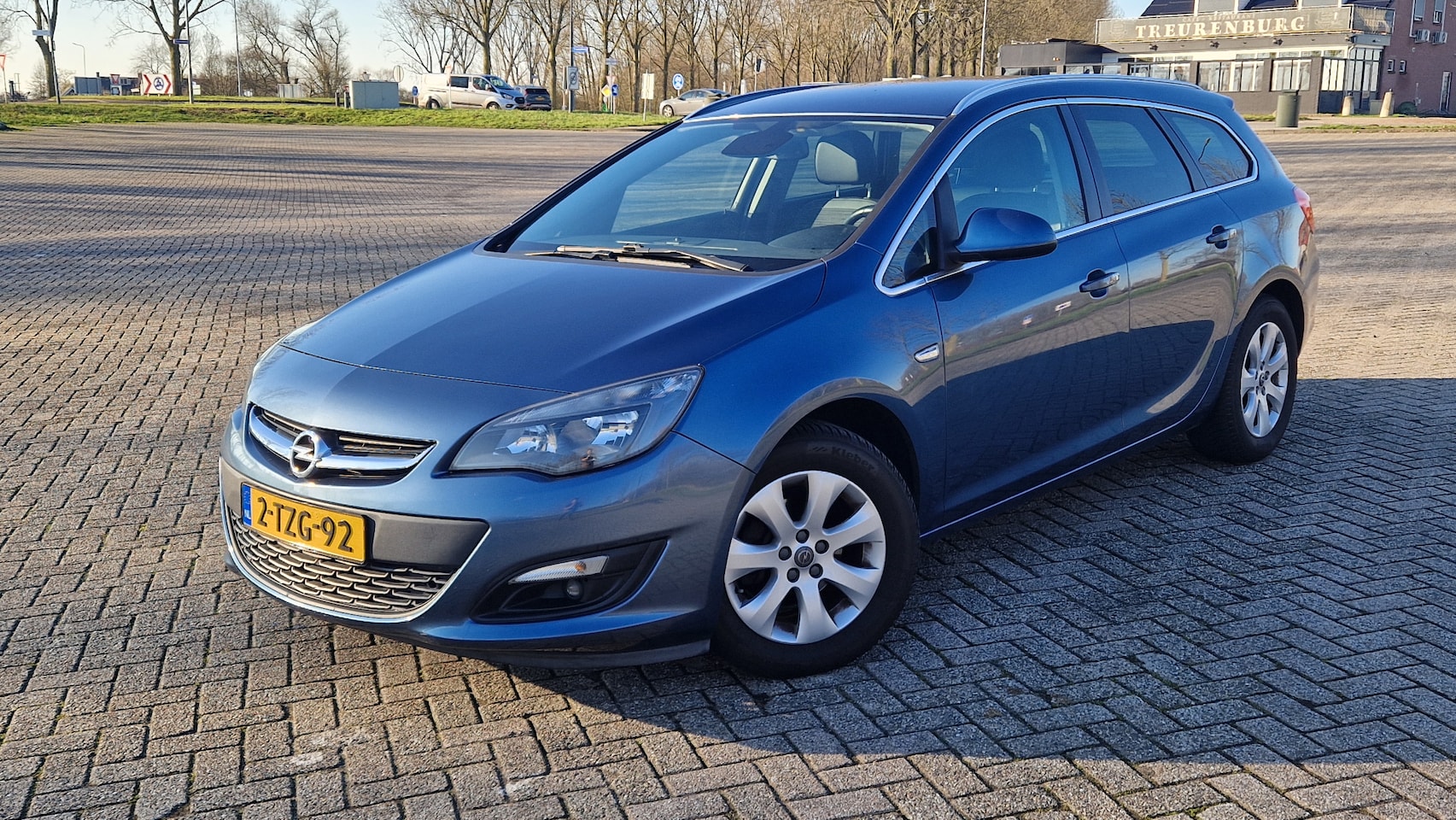 Opel Astra Sports Tourer - 1.4 Turbo Business + - AutoWereld.nl