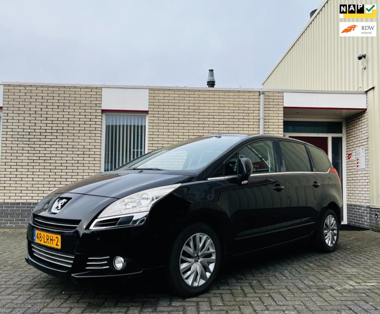 Peugeot 5008 - 1.6 VTi ST 7p. GEREVISEERDEMOTOR!!! - AutoWereld.nl