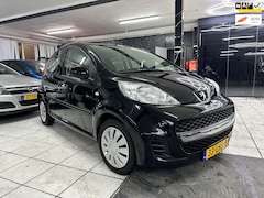 Peugeot 107 - 1.0-12V XS