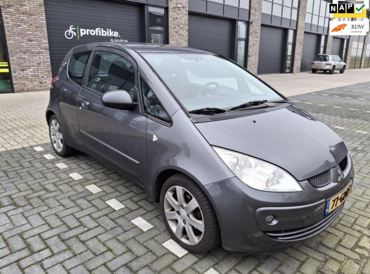 Mitsubishi Colt - 1.3 Inform 3drs Airco - AutoWereld.nl