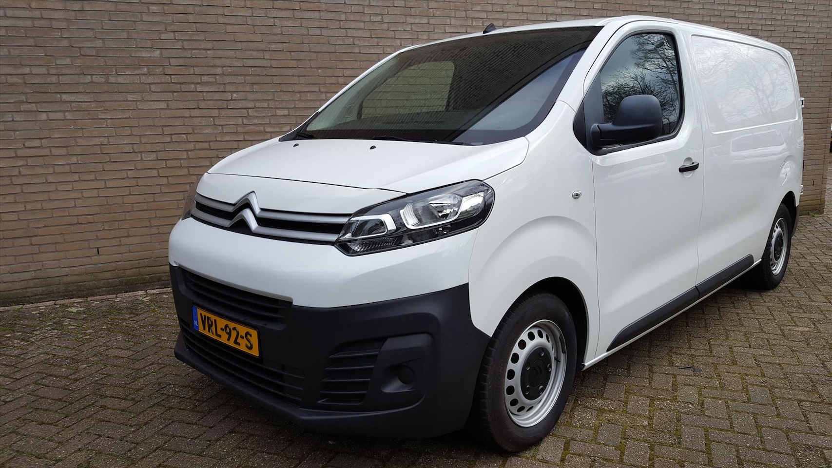 Citroën Jumpy - GB M 1.6 95PK 3-zits *EURO-6* | CRUISECONTROL | AIRCO | BLUETOOTH | - AutoWereld.nl