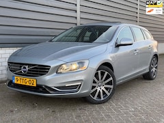 Volvo V60 - 2.4 D6 AWD Plug-In Hybrid Summum apk